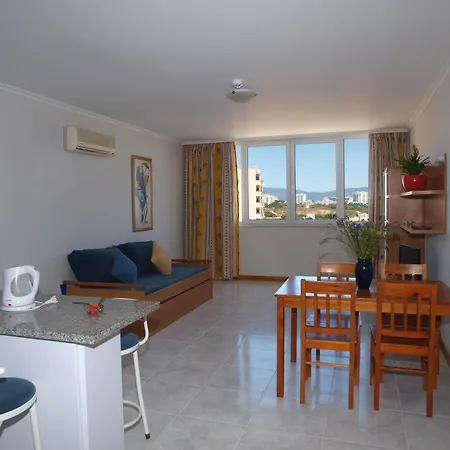 达罗沙花园公寓式酒店 3* 波尔蒂芒