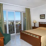 Hotel apartamentowy Jardins Da Rocha 3*