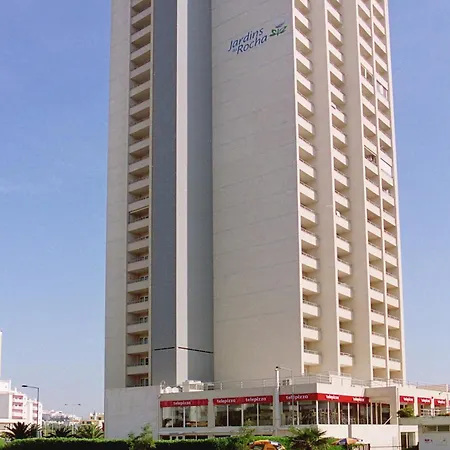 Ξενοδοχείο με διαμερίσματα Jardins Da Rocha