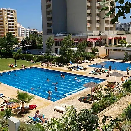 Apartmanhotel Jardins Da Rocha 3*