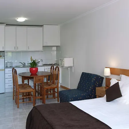 Apartmanhotel Jardins Da Rocha 3*