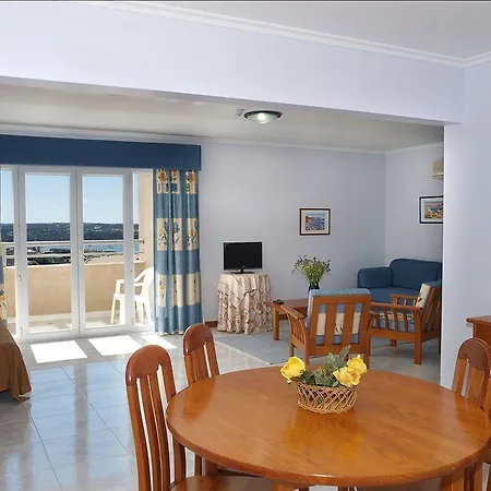 アパートホテル アパルタメントス ジャルジンス ダ ロシャ ポルティマン