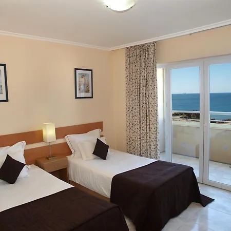 アパルタメントス ジャルジンス ダ ロシャ アパートホテル 3*